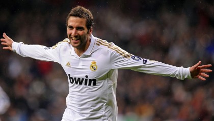 九游APP官网-足球特训营提供定制化成长方案，足球特色学校训练计划